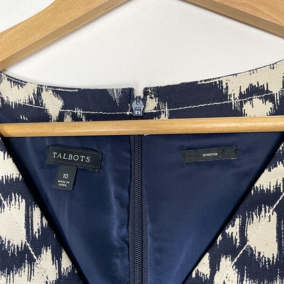 Talbots sz. 10 stretch navy blue and white ikat patterned dress l easter, office - Picture 15 of 16